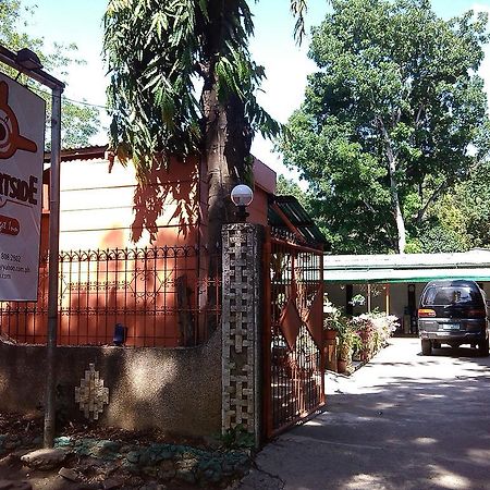 Airportside Inn Puerto Princesa Esterno foto