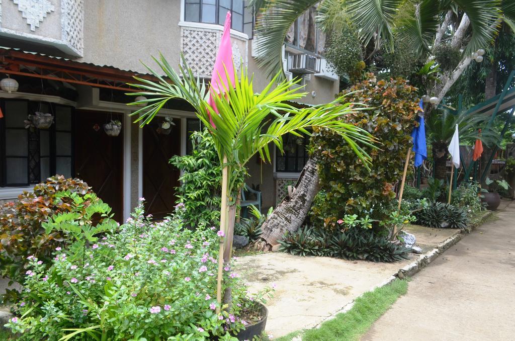 Airportside Inn Puerto Princesa Esterno foto